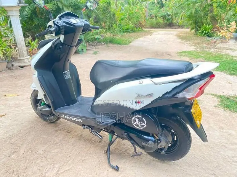 Honda Dio 110 2015