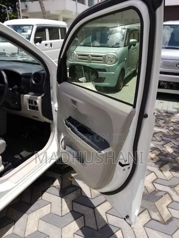 Daihatsu Boon 2023