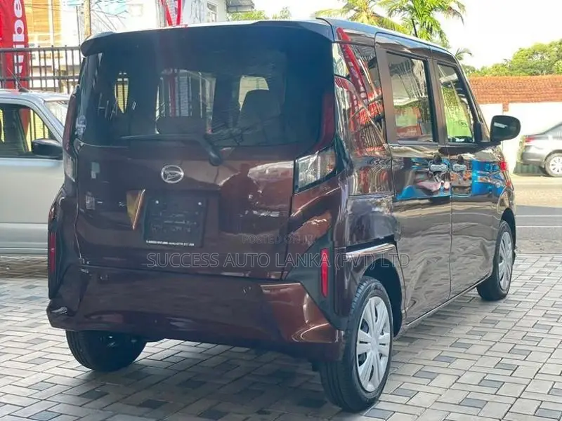 Daihatsu Move Premium X 2025