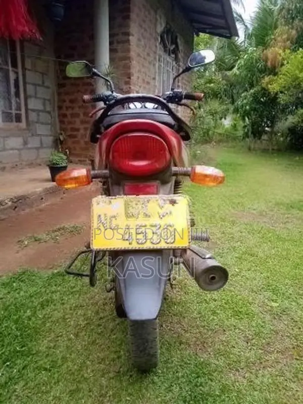 Bajaj Platina 100 100es 2016