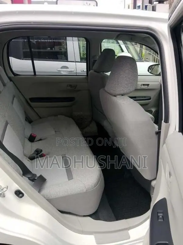 Daihatsu Boon 2023