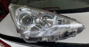 Toyota Aqua Head Light