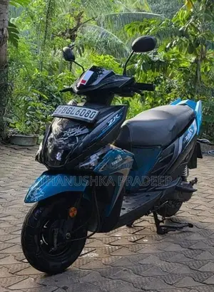 Yamaha RayZR 2018