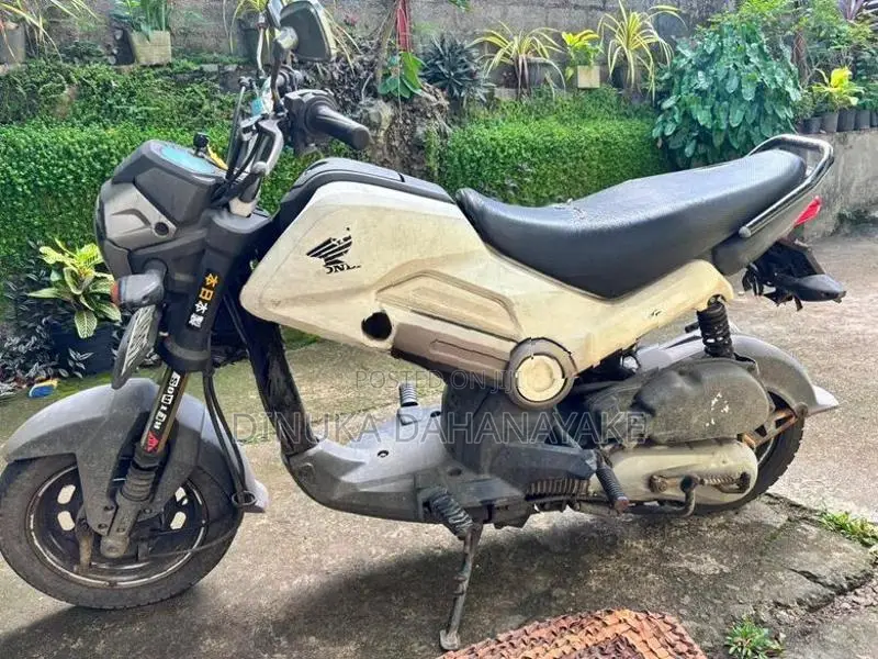 Honda Navi 2015