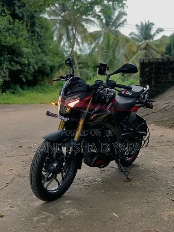 Bajaj Pulsar NS200 2026
