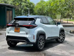 Toyota Yaris Cross GR Sport 2023