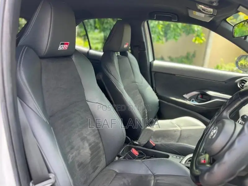 Toyota Yaris Cross GR Sport 2023