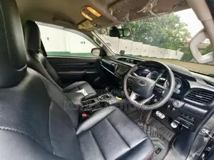 Toyota Hilux 2023