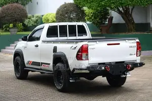 Toyota Hilux 2023