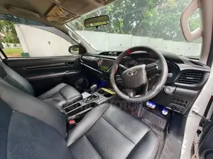 Toyota Hilux 2023
