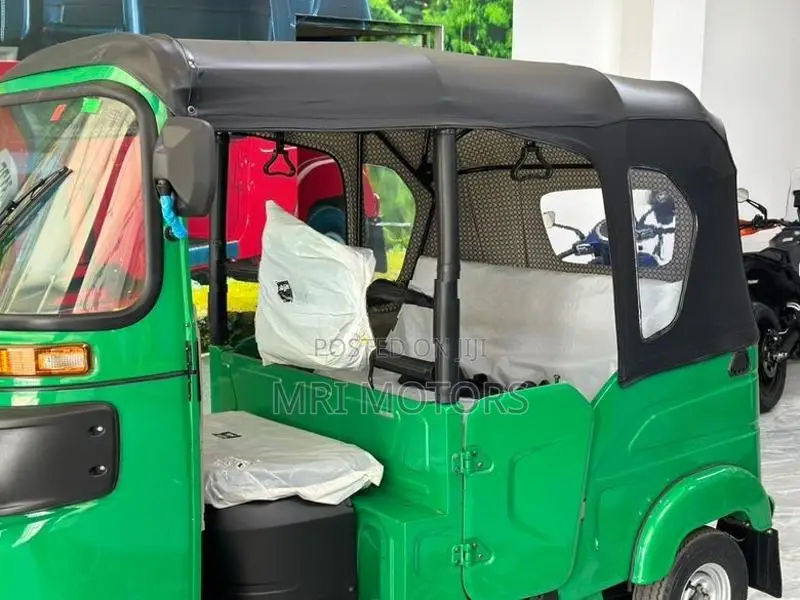 Bajaj RE 2026