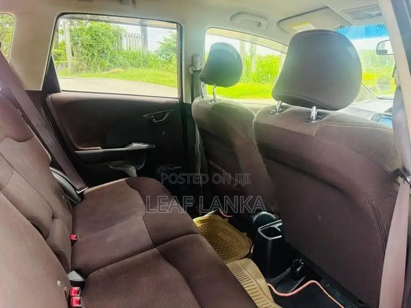 Honda Fit GP1 2013