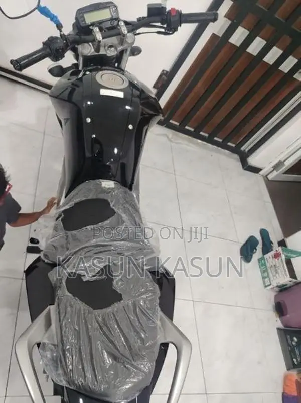Yamaha FZs V2 2026