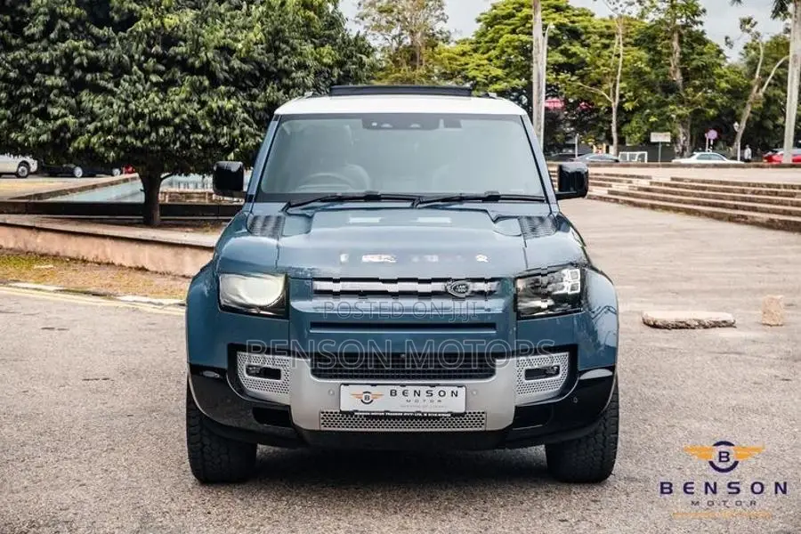 Land Rover Defender 110 COUNTY EDITION 2024