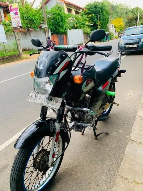 Bajaj CT100 2008
