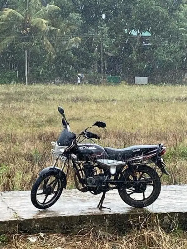 Bajaj Platina 100 2000