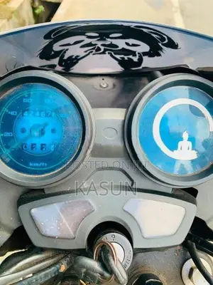 Bajaj Discover 2015
