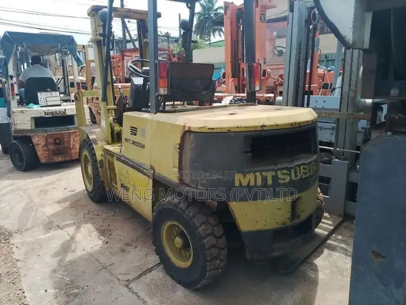 MITSUBISHI 3 Ton forklift