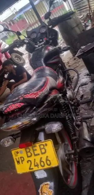 Bajaj Discover 125 2016