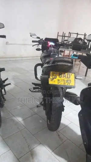 Bajaj Pulsar 150 2013