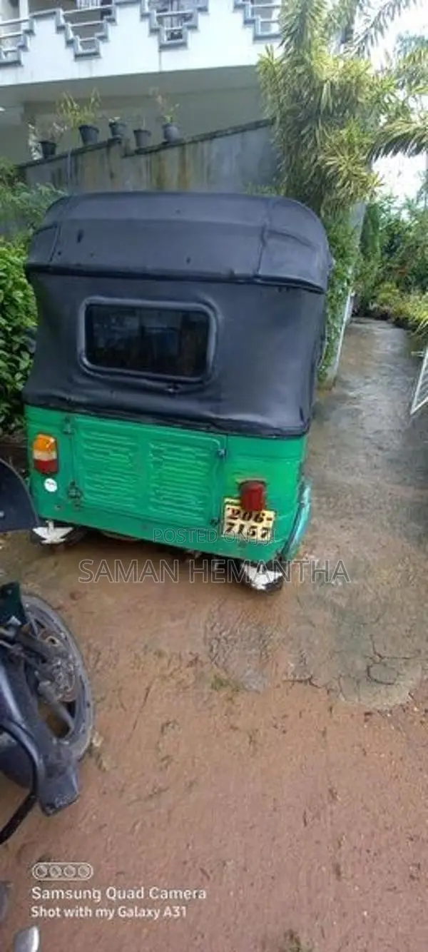Bajaj RE 206-7157 1999