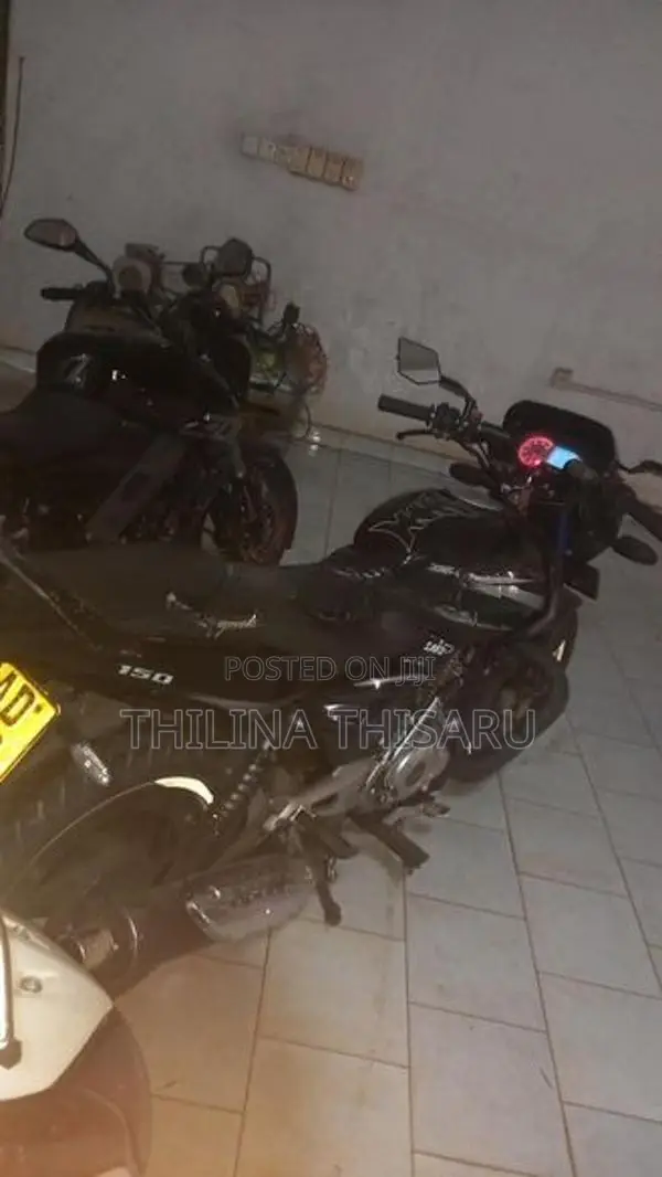 Bajaj Pulsar 150 2013