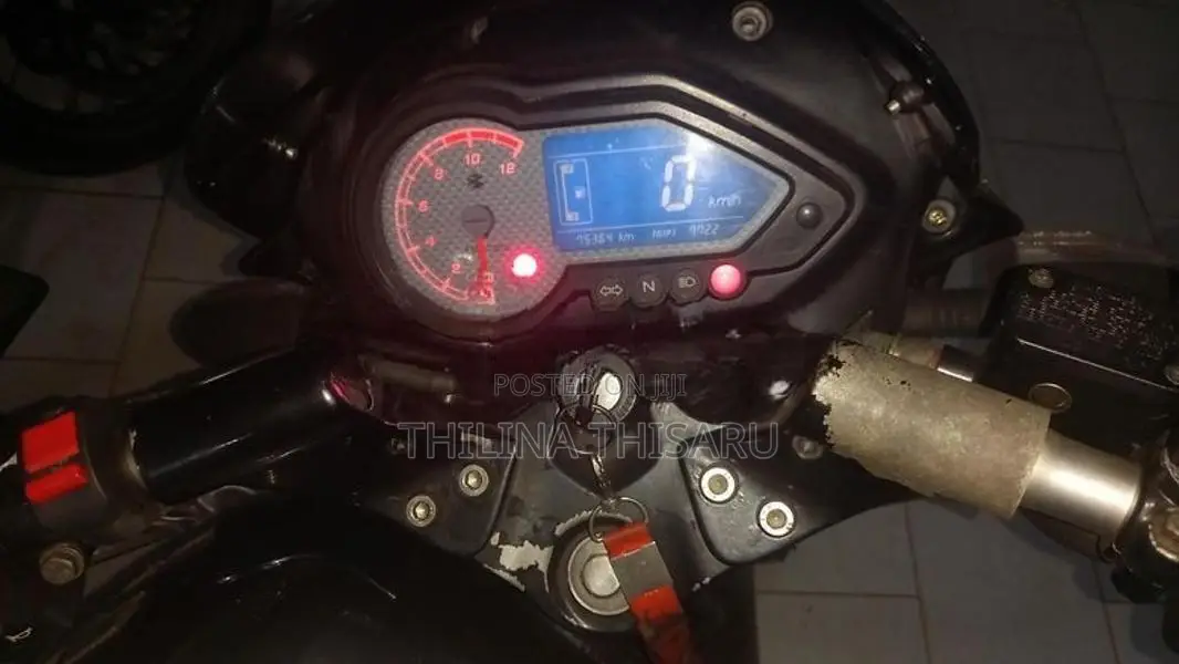 Bajaj Pulsar 150 2013