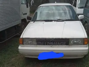 Nissan Sunny 1984