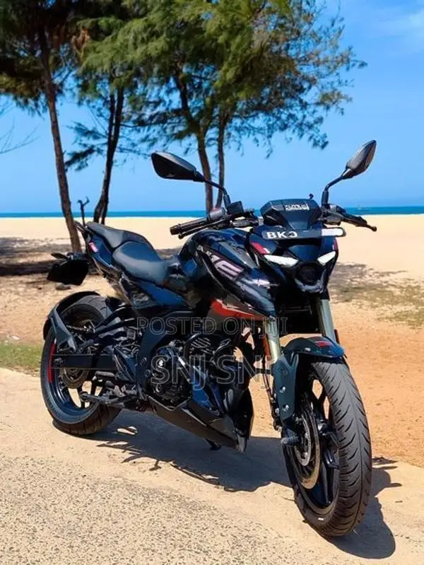 Bajaj Pulsar N160 Premium 2026