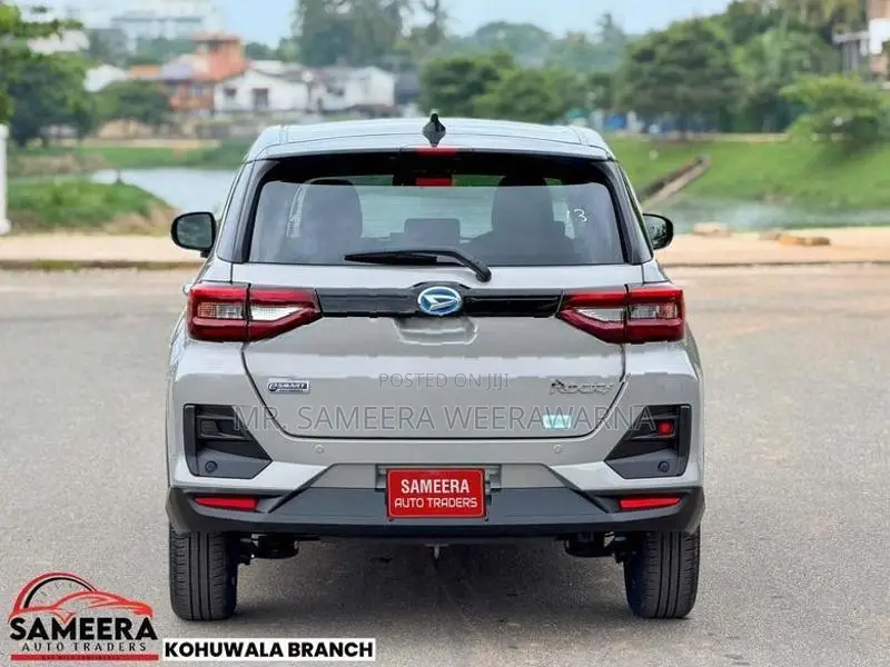 Daihatsu Rocky HYBRID 2025