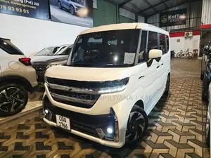 Suzuki Spacia Custom Turbo 2025