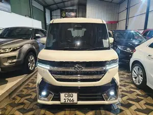 Suzuki Spacia Custom Turbo 2025