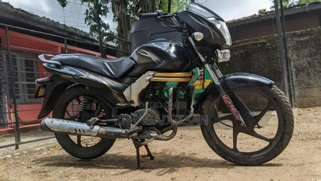 Mahindra Centuro 2014