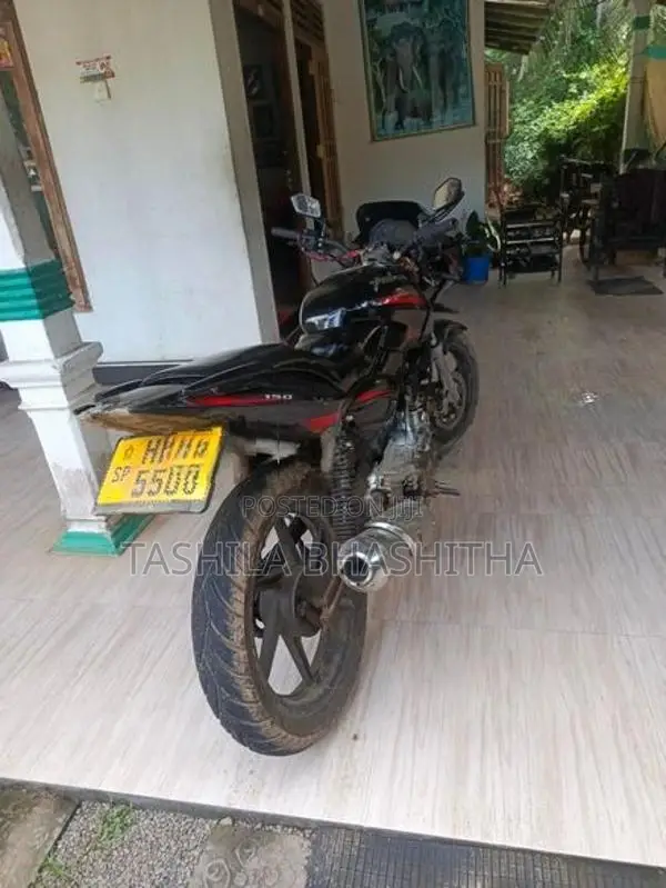 Bajaj Pulsar 150 HR 2005