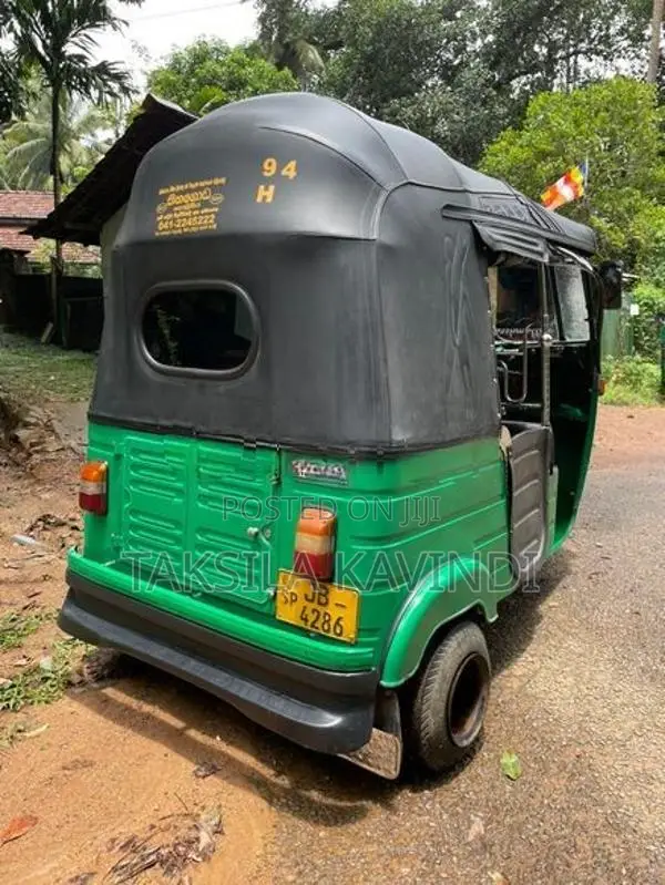 Bajaj RE 2 Stroke 2004