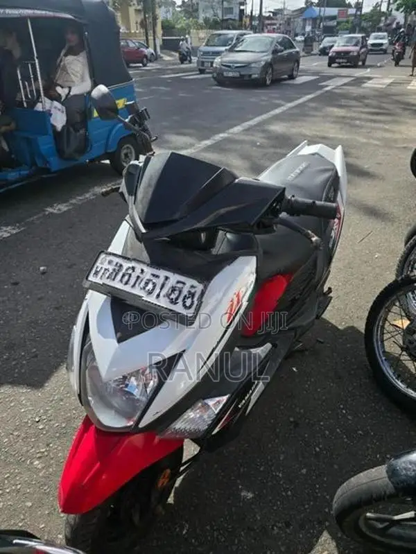 Yamaha Ray ZR 2018