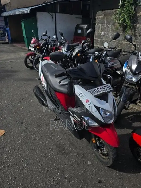 Yamaha Ray ZR 2018