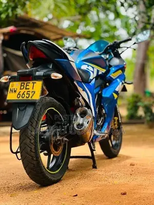 Suzuki Gixxer SF 2017
