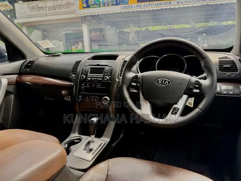 Kia Sorento 1-14 2012