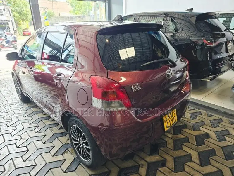 Toyota Vitz SCP 90 2009