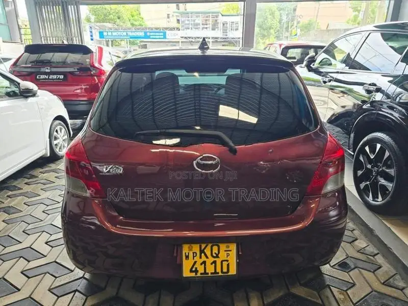 Toyota Vitz SCP 90 2009
