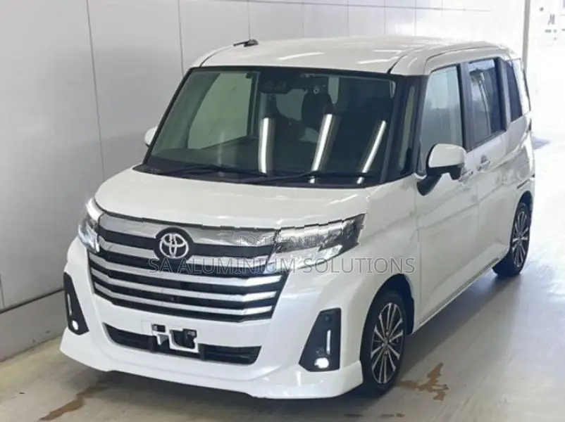 Toyota Roomy GT 2024