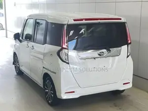 Toyota Roomy GT 2024