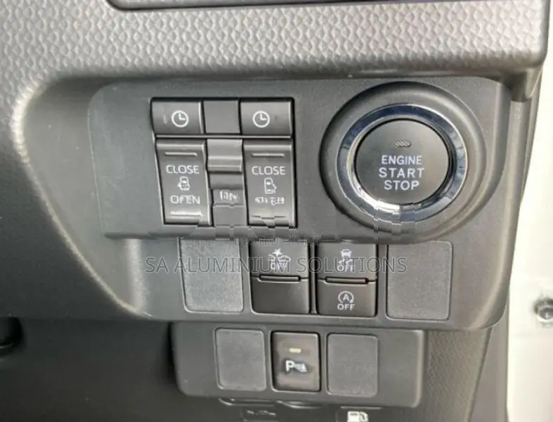 Toyota Roomy GT 2024