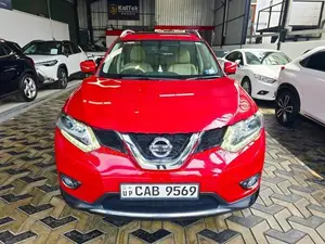 Nissan X-Trail 7 Seater 2014