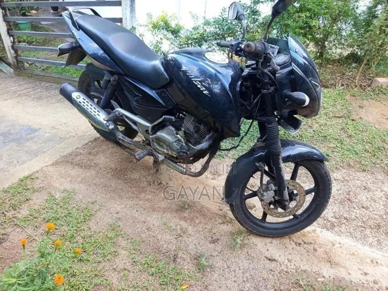 Bajaj Pulsar 150 2013