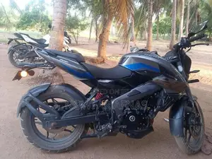 Bajaj Pulsar NS200 200cc 2026
