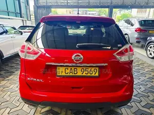 Nissan X-Trail 7 Seater 2014