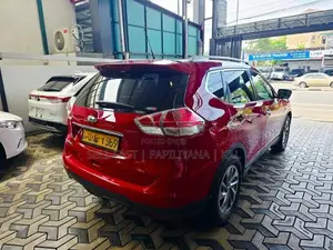Nissan X-Trail 7 Seater 2014