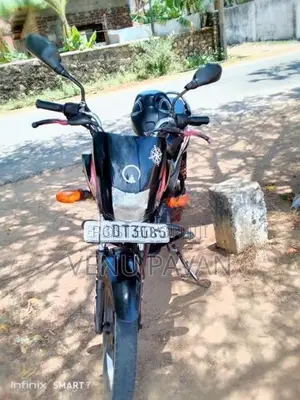 Bajaj Platina 100 2016
